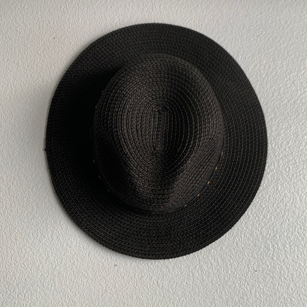 Forever 21 black straw hat